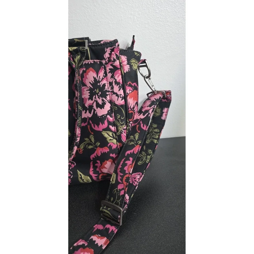 JuJuBe B.F.F Floral Multi-Functional Convertible Diaper Bag Be Classy‎
